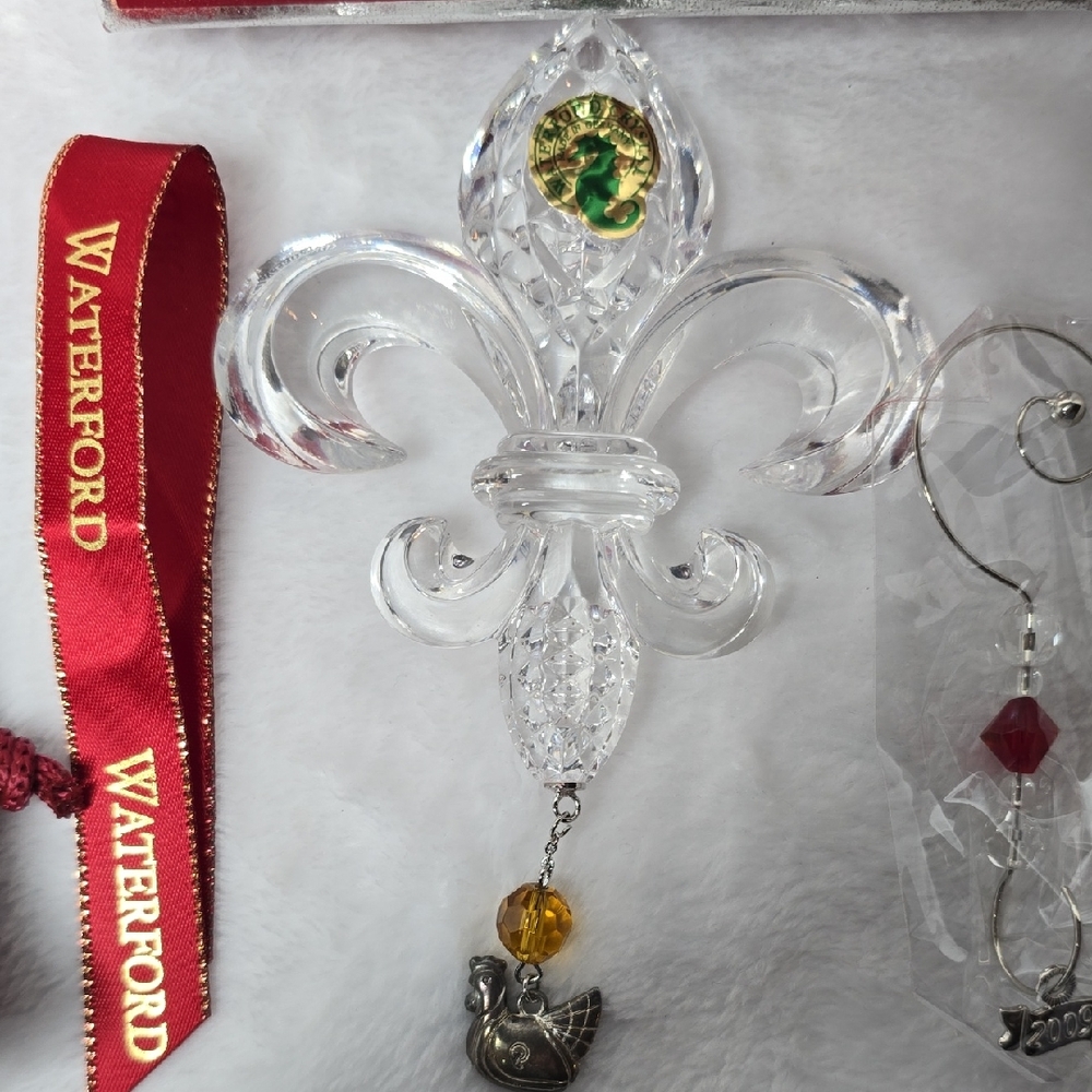 Waterford Crystal Fleur-de-Lis with Gold and Green Accents